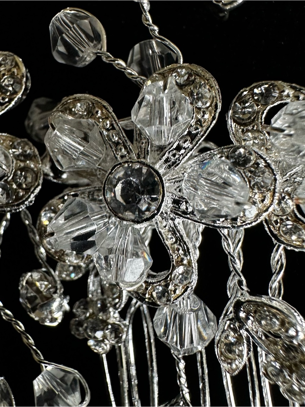 Bridal wedding comb silver tone crystal style rhinestone floral hair headpiece - Picture 6 of 13